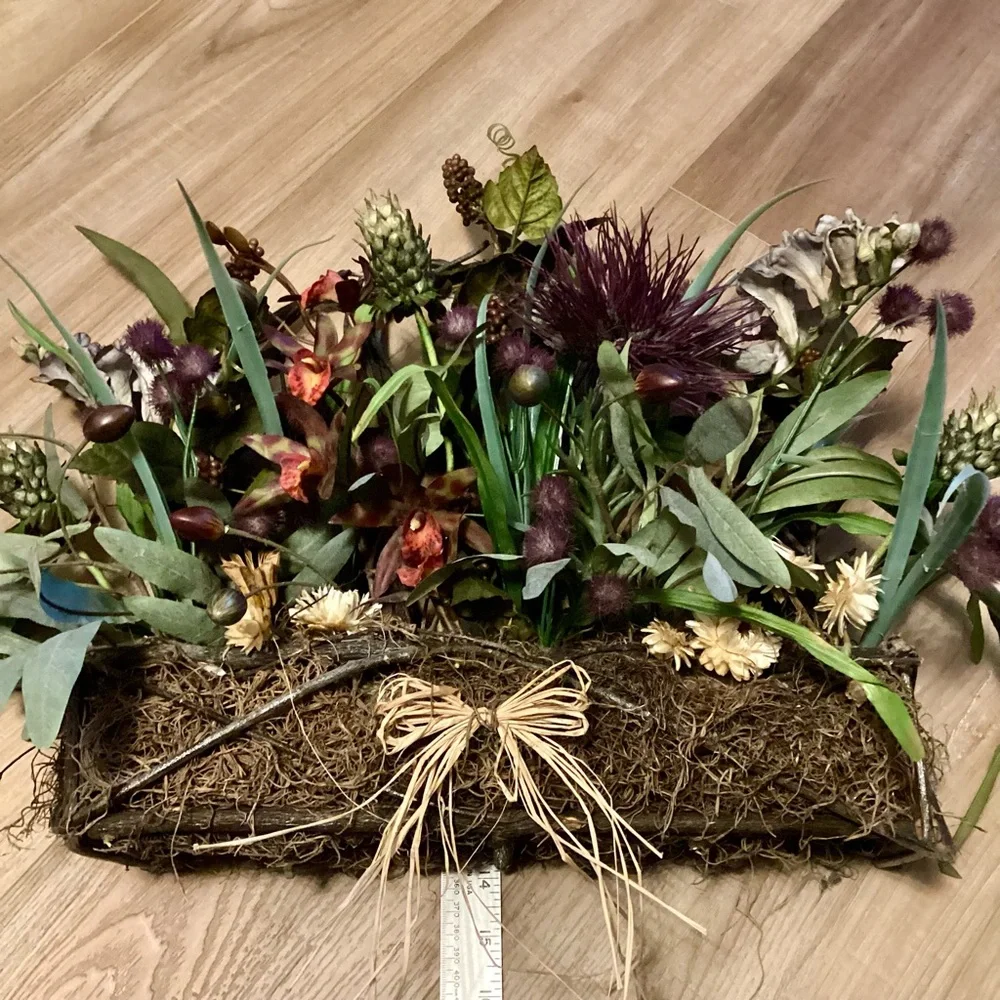 Grapevine Wall or Table Arch Basket w/ Red Purple Blue Green Florals and Raffia